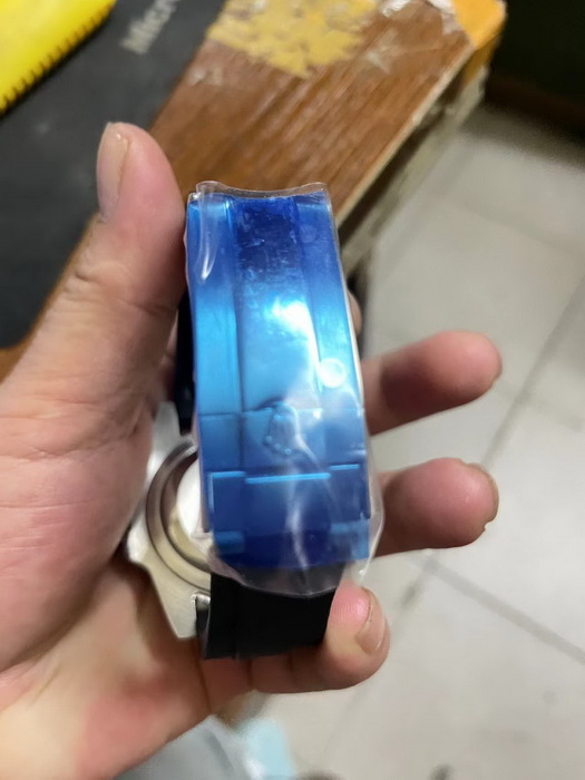 R*l*x watches-171